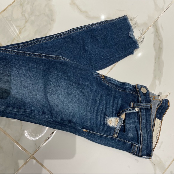 Rag and Bone Jeans. Mid rise - Picture 3 of 3